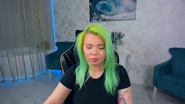 Snapshot of EnergyBunny_1 chatting on September 2025 06:15:01 PM EnergyBunny 1 online show from September 2025 06:15:01 PM