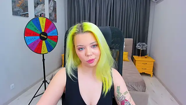 Snapshot of EnergyBunny_1 chatting on February 2025 11:52:01 PM EnergyBunny 1 online show from February 2025 11:52:01 PM