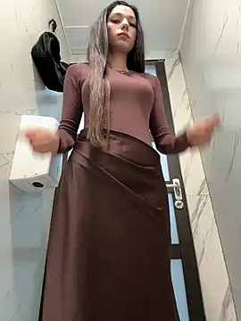  MiaQueen  online show from March 2026 11:05:01 PM