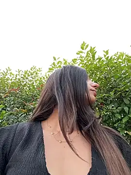  MiaQueen  online show from May 2026 03:18:01 PM