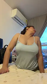 Snapshot of nurse_becky chatting on April 2026 04:00:01 PM nurse becky online show from April 2026 04:00:01 PM