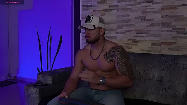 Snapshot of mr_david_cox chatting on March 2025 10:55:02 AM mr david cox online show from March 2025 10:55:02 AM