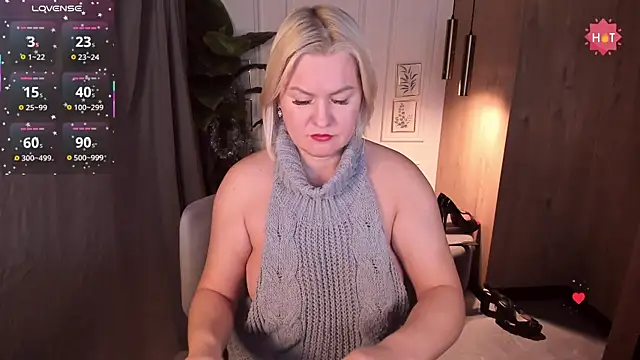 YolandaKiss online show from January 2026 08:27:01 PM