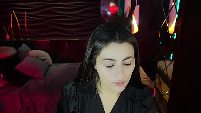 KylieMellow online show from September 2025 01:09:02 PM