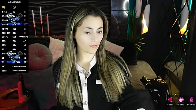 KylieMellow online show from March 2026 01:22:02 PM