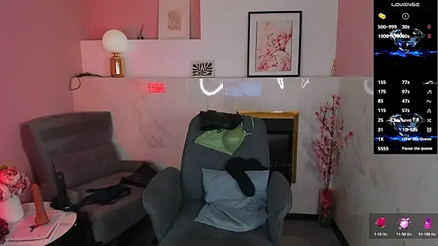 KylieMellow online show from March 2026 01:45:01 PM