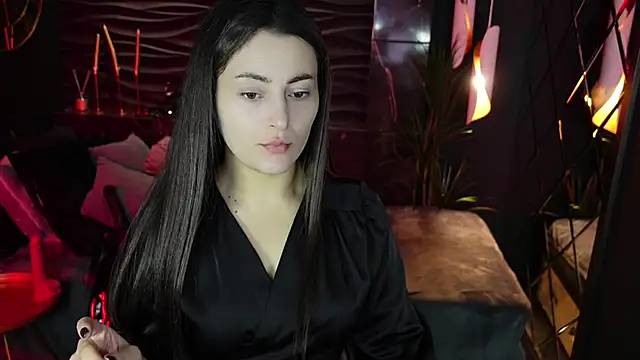 KylieMellow online show from September 2025 05:30:01 AM