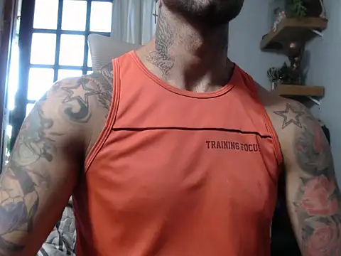 BarucRj online show from October 2025 03:33:02 PM