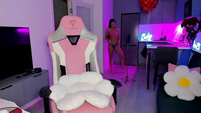 wow lovie online show from February 2026 04:23:02 AM