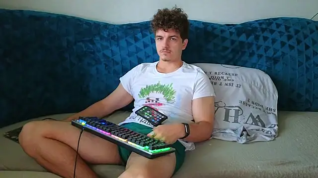 Remy Miles online show from September 2025 07:11:01 AM