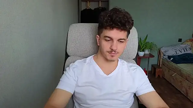 Remy Miles online show from December 2025 11:20:02 AM