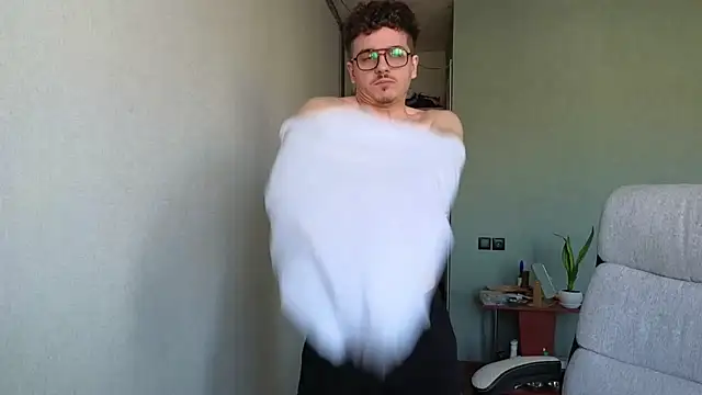 Remy Miles online show from January 2026 11:06:02 AM