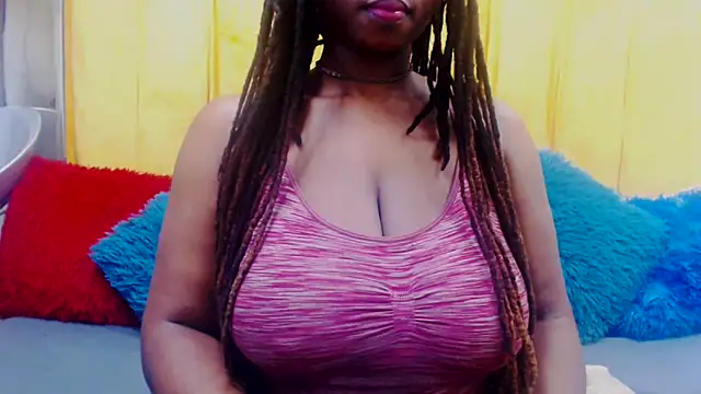 Snapshot of Bustydiva88 chatting on February 2026 07:14:01 PM Bustydiva88 online show from February 2026 07:14:01 PM