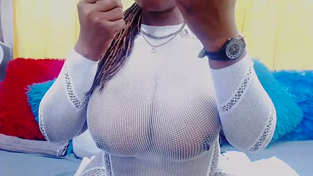 Bustydiva88 online show from November 2025 08:35:02 PM