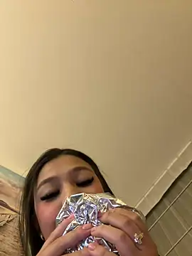 Alyshanon18 online show from February 2025 02:57:01 AM
