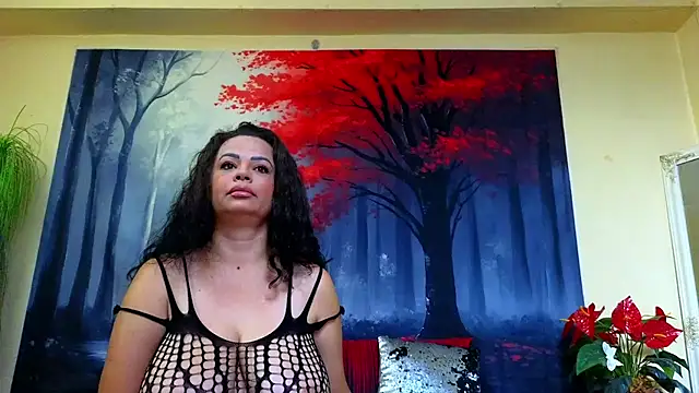 Snapshot of ElizabethEven chatting on September 2025 07:53:02 PM ElizabethEven online show from September 2025 07:53:02 PM