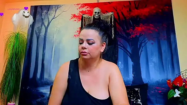 ElizabethEven online show from November 2025 10:03:02 PM