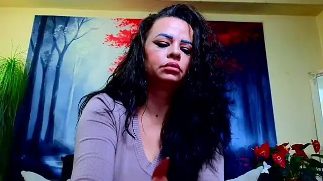 ElizabethEven online show from November 2025 10:32:01 PM