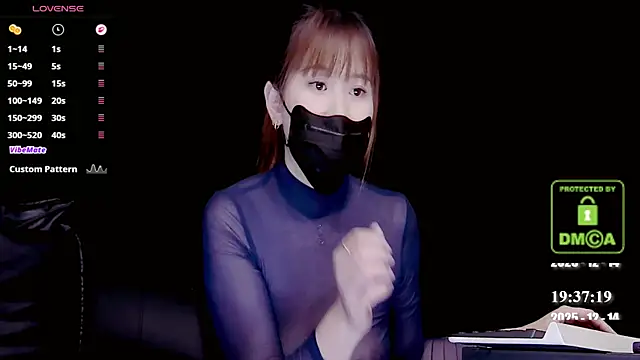 melia Z online show from December 2025 11:38:02 AM