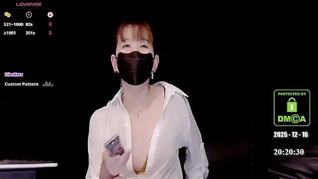 melia Z online show from December 2025 12:20:02 PM