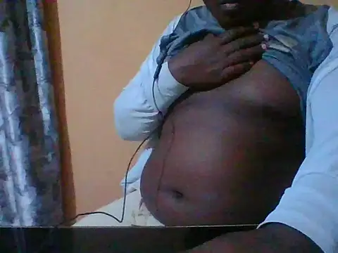 honeyswit online show from October 2025 10:42:02 PM