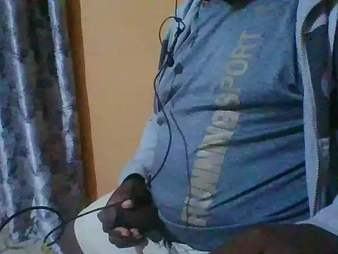 honeyswit online show from October 2025 10:09:02 PM