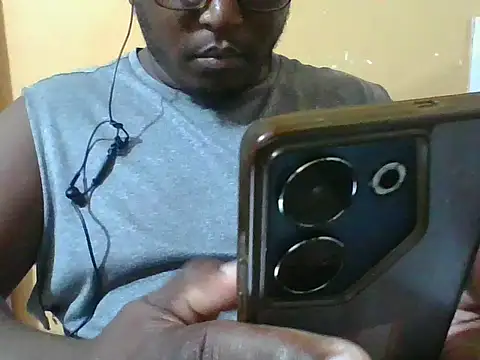 honeyswit online show from November 2025 05:24:01 PM