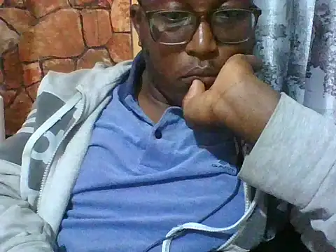 honeyswit online show from March 2026 08:20:02 PM