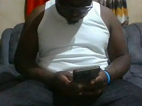 honeyswit online show from June 2026 10:00:01 PM