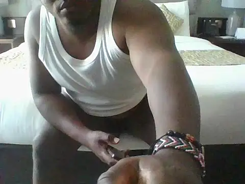 honeyswit online show from October 2025 02:58:01 PM