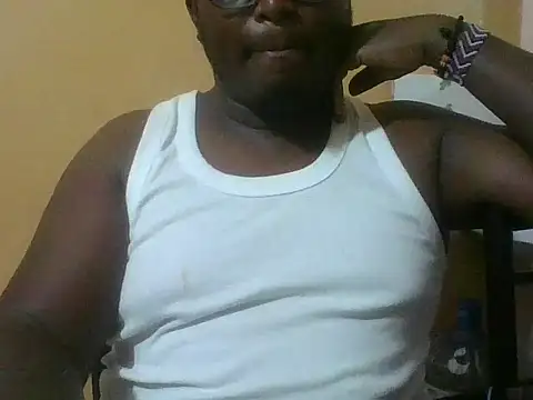 honeyswit online show from December 2025 05:14:02 PM