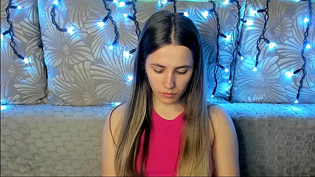 MaggieCake online show from June 2026 02:02:02 AM
