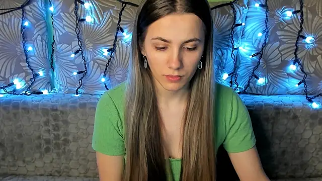 MaggieCake online show from February 2025 01:22:01 AM