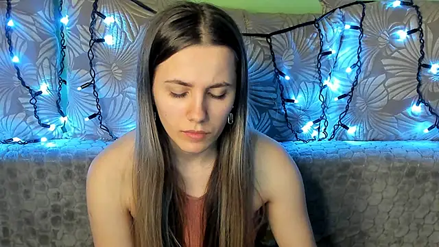 MaggieCake online show from February 2025 05:26:02 AM