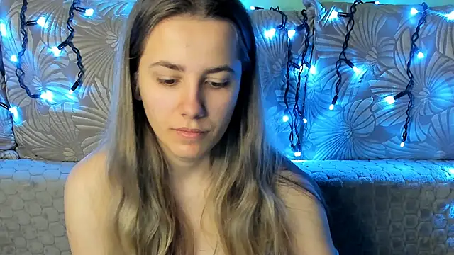 MaggieCake online show from January 2026 04:16:02 AM