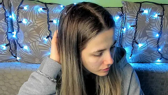 MaggieCake online show from February 2026 02:55:02 AM