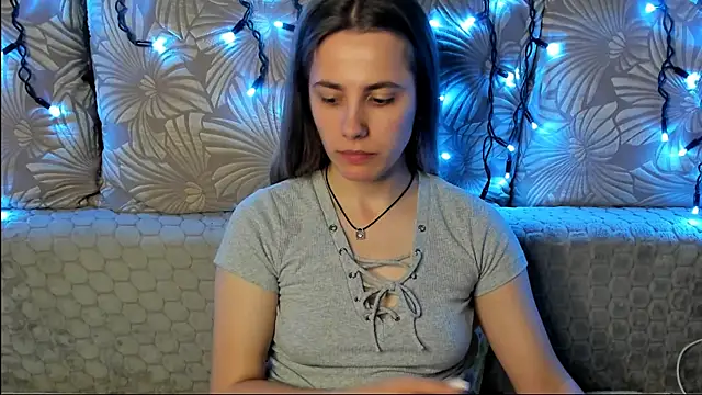 MaggieCake online show from June 2026 02:53:01 AM