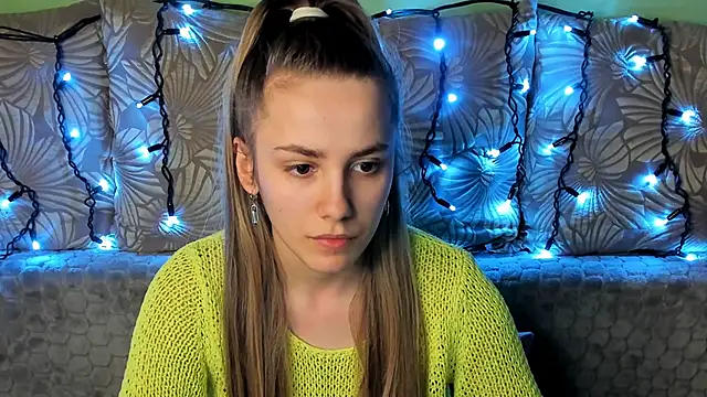 MaggieCake online show from January 2025 01:50:01 AM