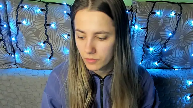 MaggieCake online show from February 2026 05:49:02 AM