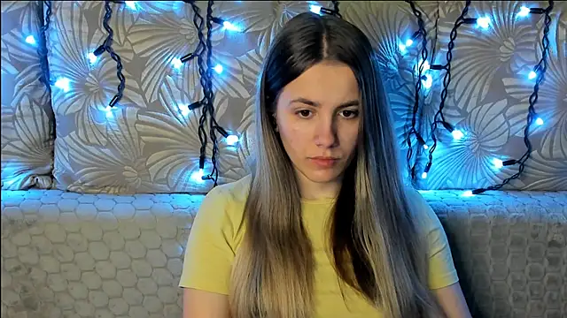 MaggieCake online show from March 2026 02:23:01 AM