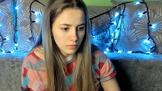 MaggieCake online show from February 2025 04:51:02 AM