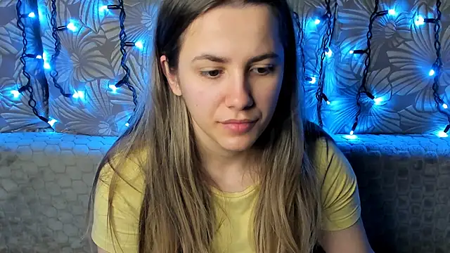 MaggieCake online show from February 2026 04:13:01 AM