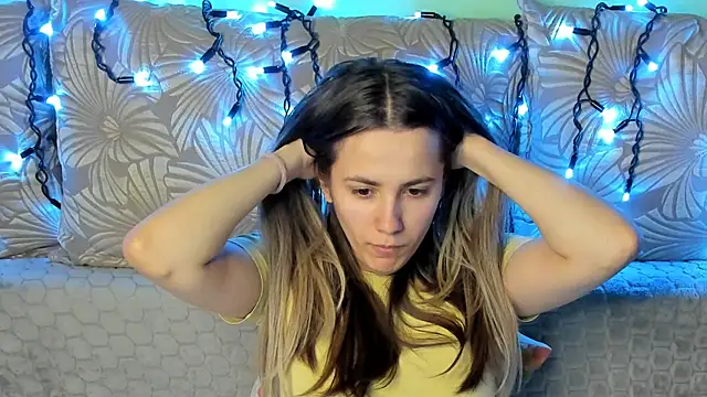 MaggieCake online show from February 2026 03:48:01 AM