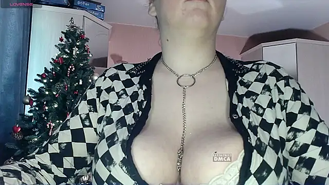 Mrs Dream online show from May 2026 12:25:01 AM