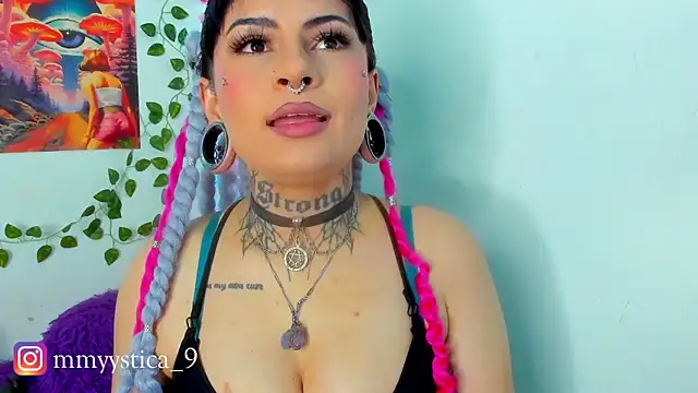 Rainnbow  online show from March 2026 07:52:02 AM