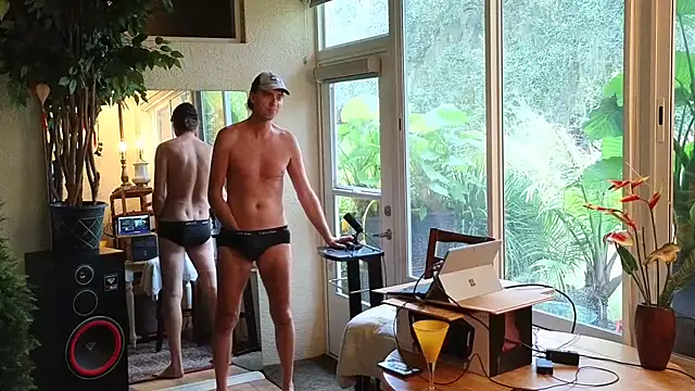 eliberator1777 online show from October 2025 07:04:01 PM