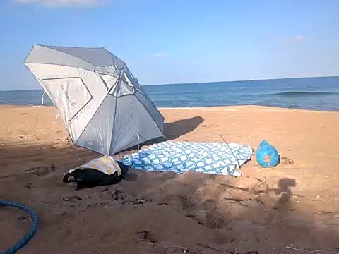 eliberator1777 online show from February 2025 09:28:01 PM