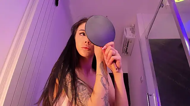 realhotfallingdevil online show from March 2026 04:49:01 AM