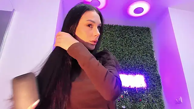 realhotfallingdevil online show from January 2026 06:20:01 AM