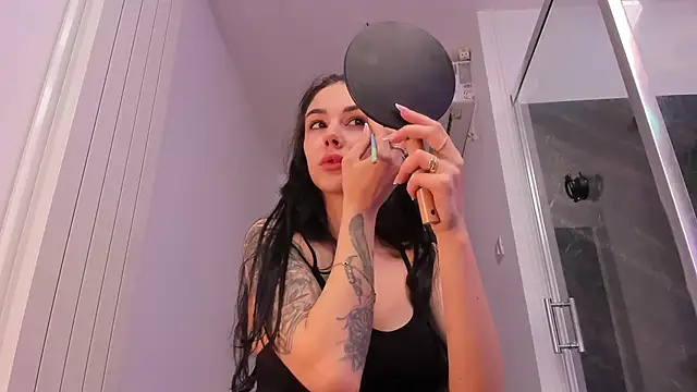 realhotfallingdevil online show from March 2026 05:54:02 AM